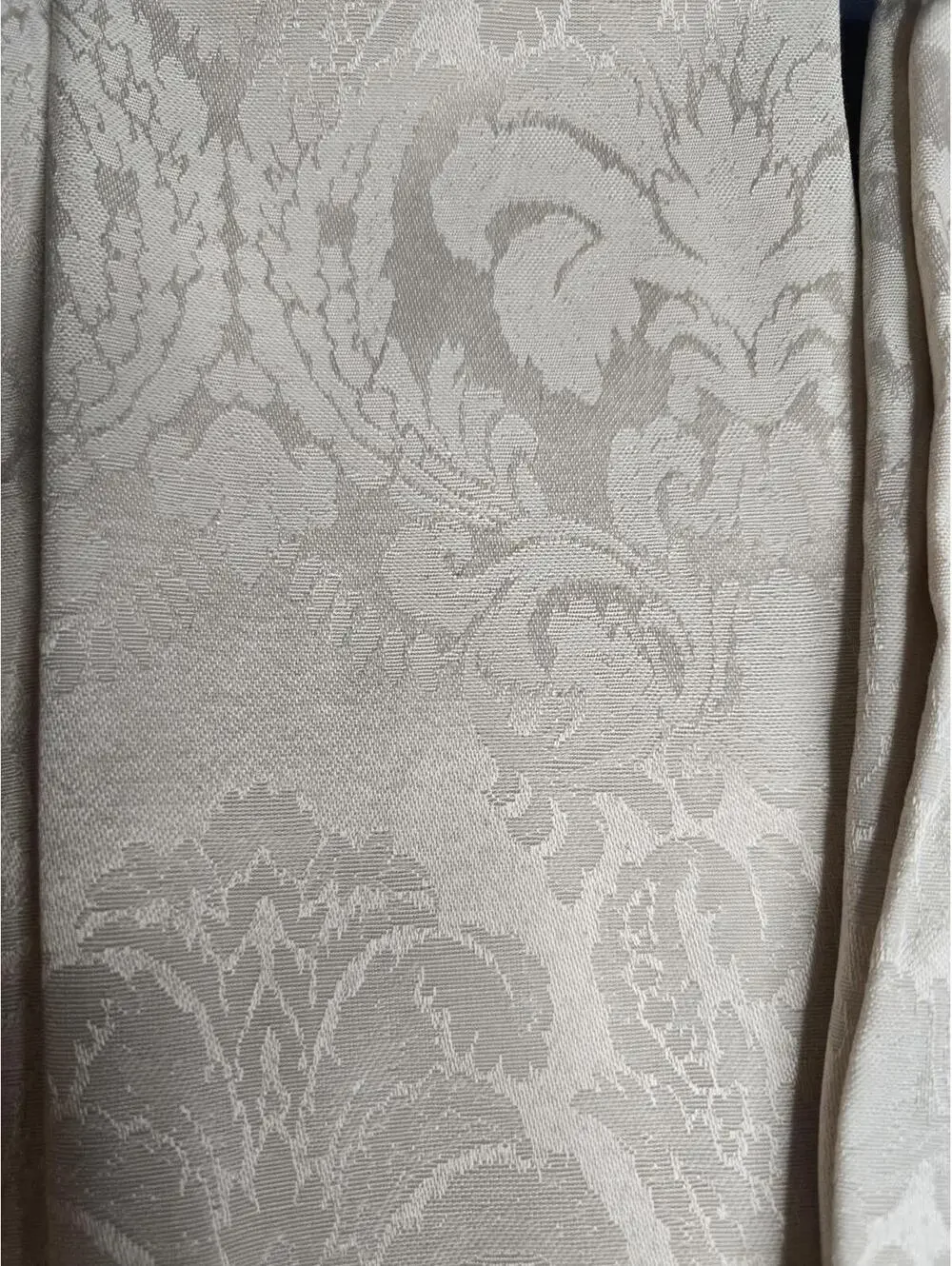 Elegant Cream Damask Placemats and Napkin Set for 4
